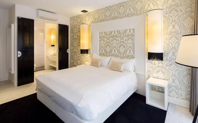 Le Theatre Hotel