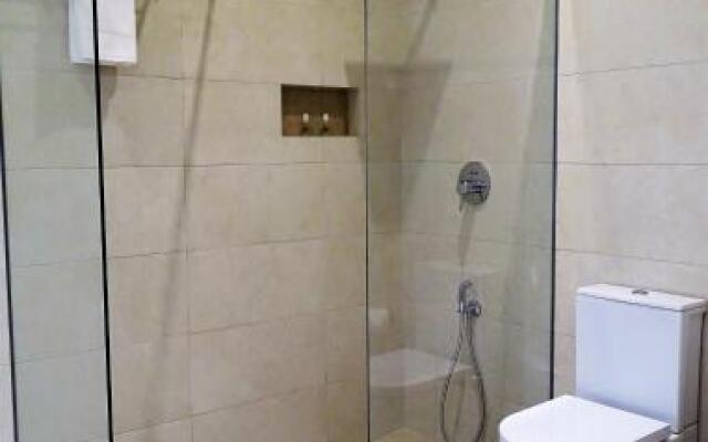 Bowen Luxury Suites