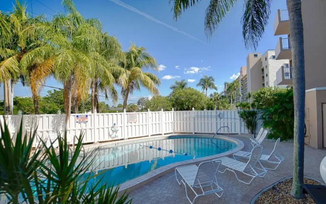 Castle Beach 402