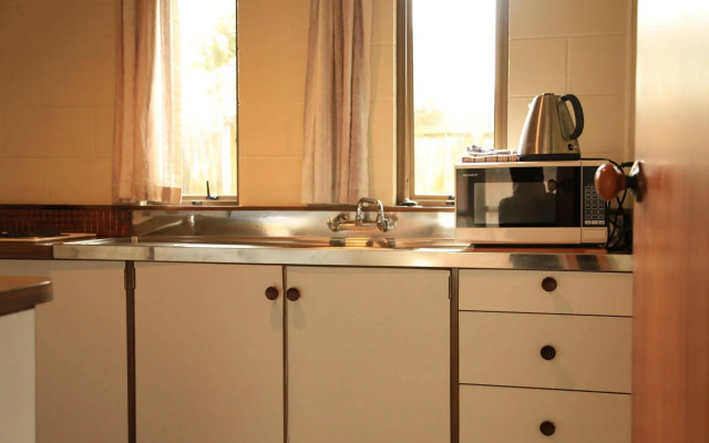 Papakura Motor Lodge & Motel
