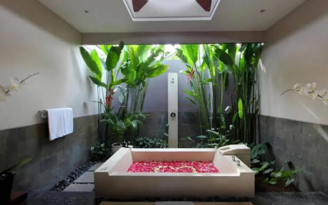 ZEN Rooms Seminyak Werkudara
