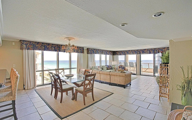 Emerald Towers by Panhandle Getaways