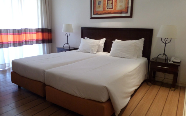 The Navigator - Palm Oasis Alvor