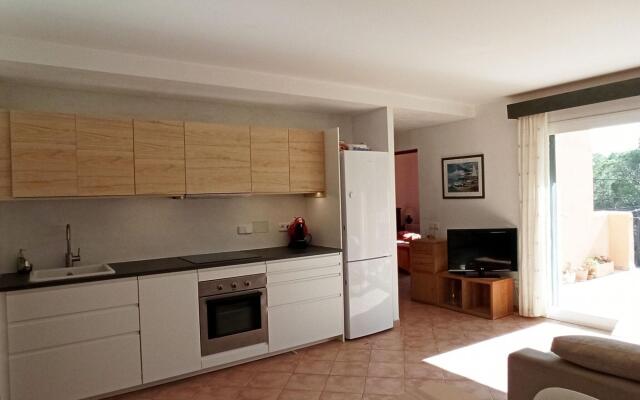 BURGIT - Apartment for 4 people in Porto Petro.