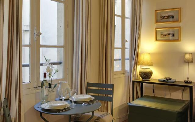 Parisian Home - Appartements Le Louvre - Palais Royal, studio