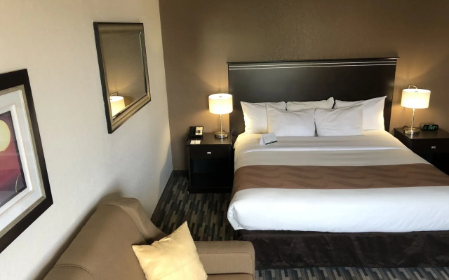 Quality Inn & Suites Denver International Airport