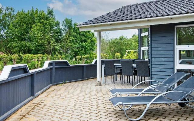 Three-Bedroom Holiday home in Hemmet 14