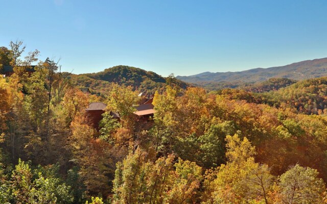 Royal Vista Lodge