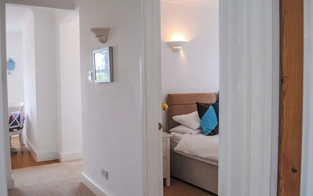 3 Melbury