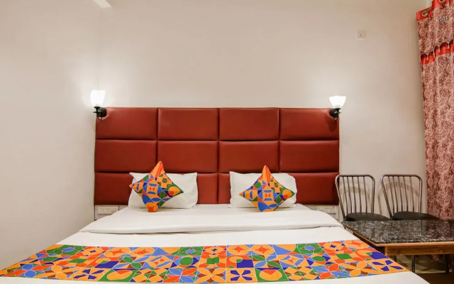 Fabhotel Grover