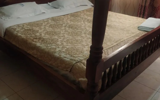 Enjoy Guest Hotel