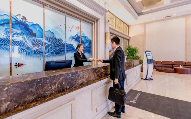 Guangzhou Nuomo International Hotel