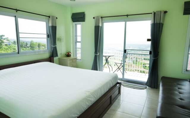 Viewpoint Khaokoh Hotel