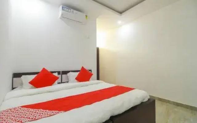 Oyo 28289 Tk Residency