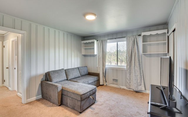 Greenville Home w/ Private Yard Near Downtown!