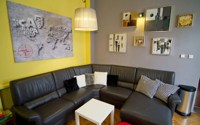 Cinnamon Hostel