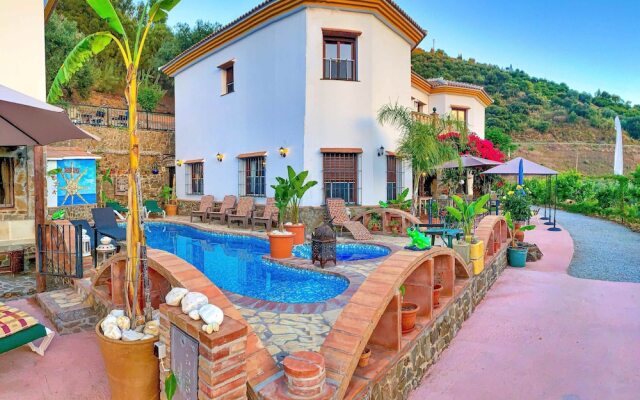 Casa Rural con Piscina Privada y Jacuzzi