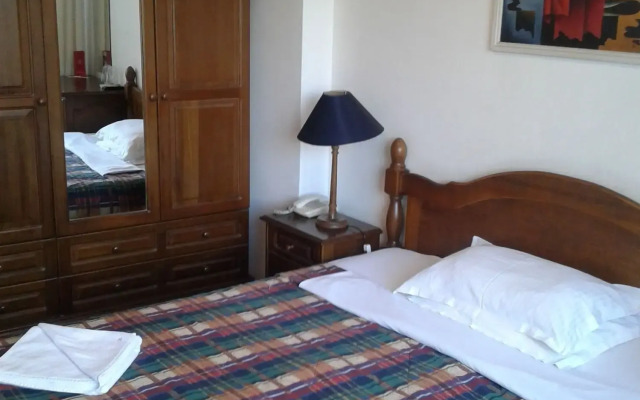 Rotasar Hotel