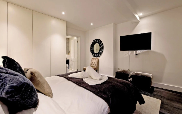 Imperial Victoria Square