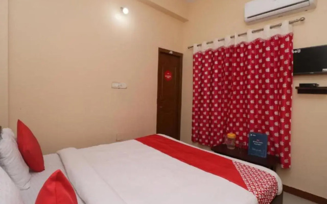 Oyo Flagship 807477 Bijaya Homes.