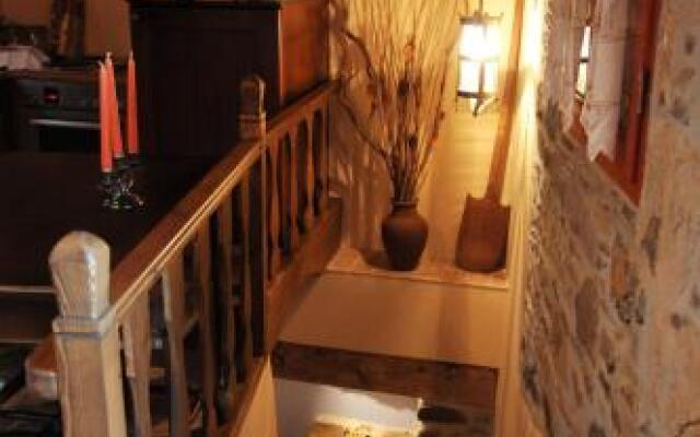 Lithos Homes