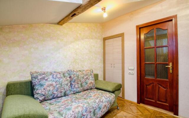 Apartment on Svobody Avenue 47