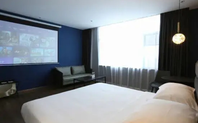 ALAN Qingyun Hotel (Guigang Qingyun Bridge)