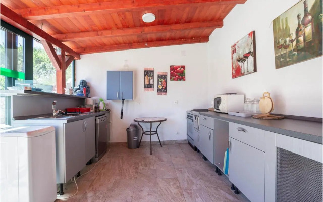 Seven-Bedroom Holiday Home in Dicmo