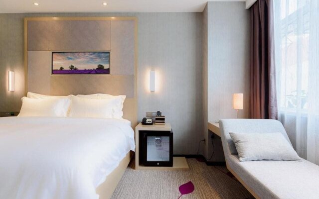 Lavade Hotel Gz Railway Station Branch