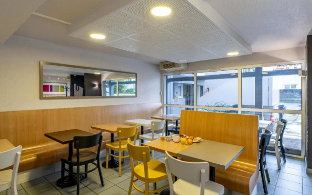 B&B HOTEL Bordeaux Lormont