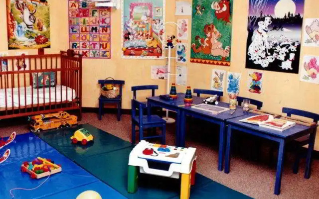 El Lodge Ski and Spa