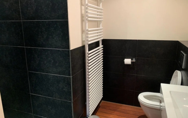 Charming Home w/ Garden