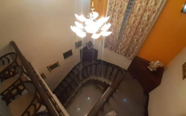 Jubilee Hills,..Duplex House Fully furnished