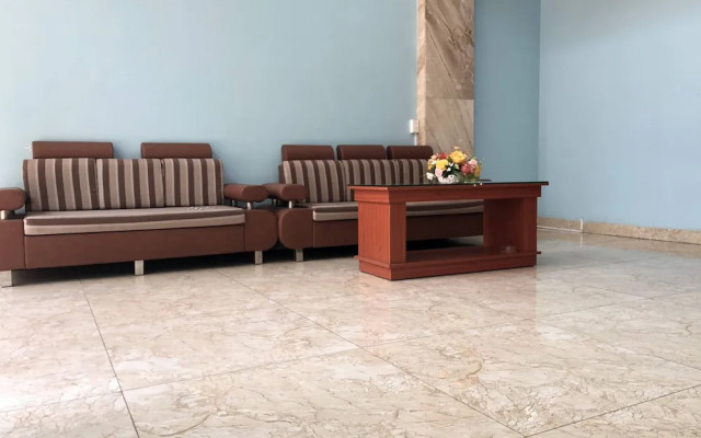 OYO 1127 Hana Hotel Nha Trang