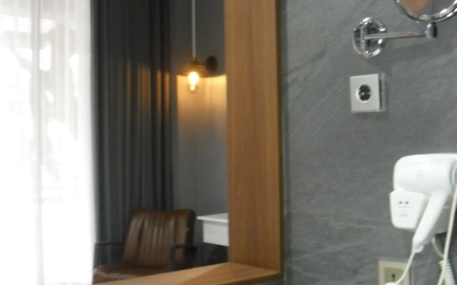 Sturgis Boutique Hotel Cipanas