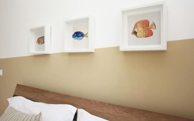 BeachSide Rooms  Suites