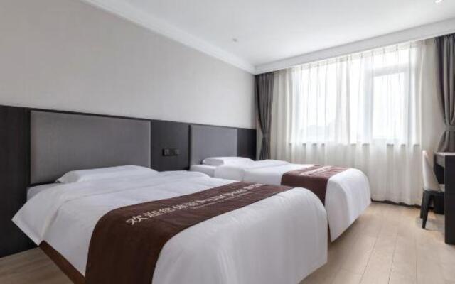 Super 8 Hotel (Shanghai Jinshan City Beach)