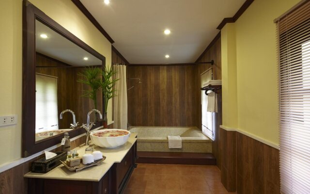 Santi Resort & Spa