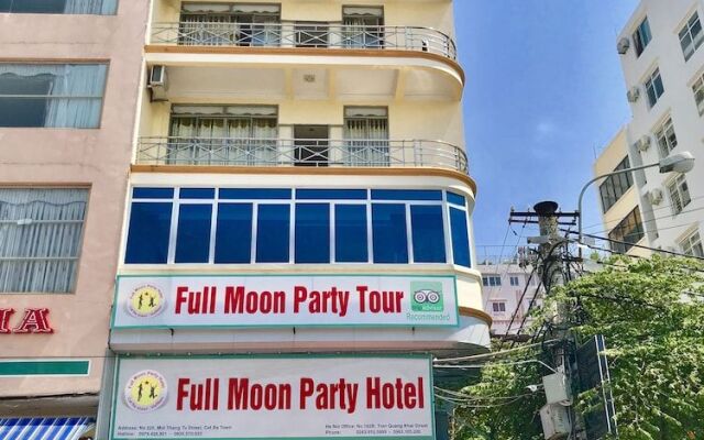 Full Moon Party Hotel - Hostel