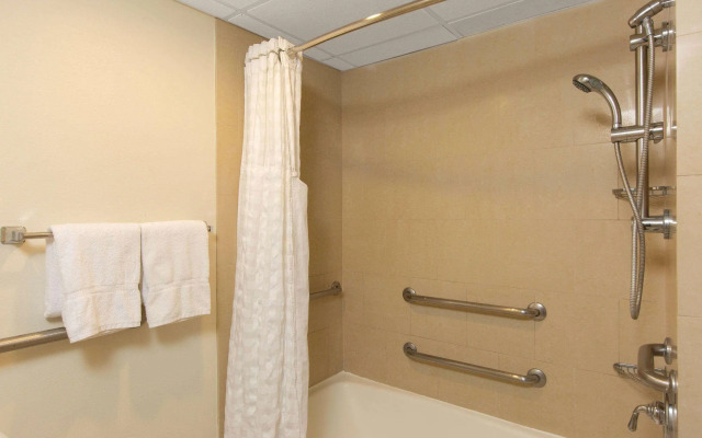 Aksarben Suites, A Trademark Collection Hotel