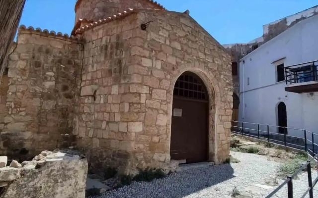 Rhodes Youth Hostel