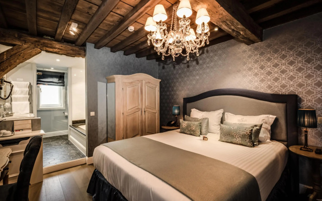 Hotel de Castillion