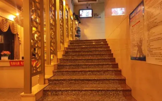 Urumqi Kailong industrial and Commercial Hotel