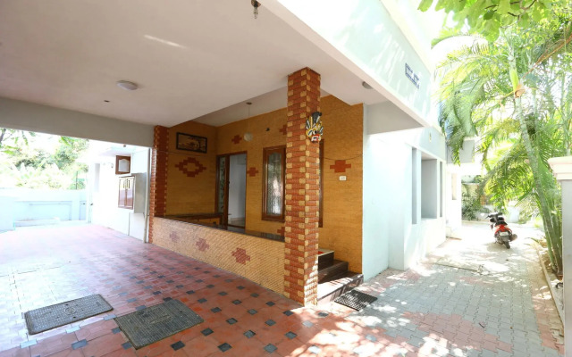 OYO 5287 Velachery