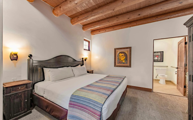 The Historic Taos Inn