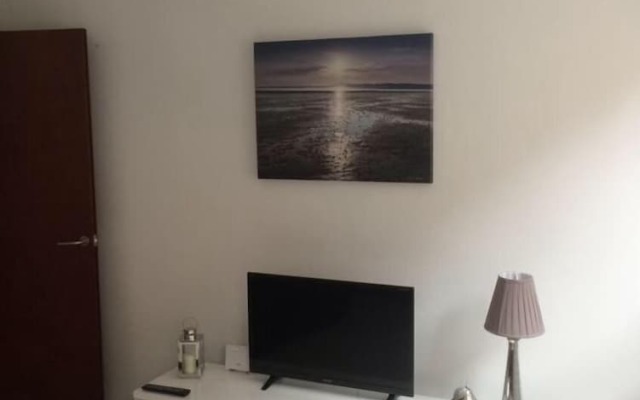 Mossie Apartment