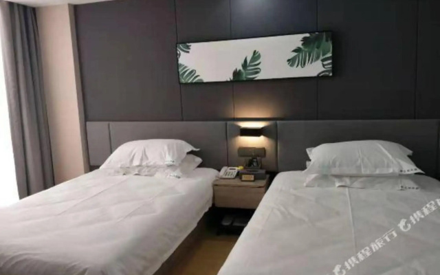 Chuyu Hotel