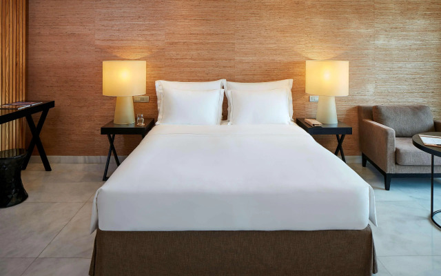 Victoria Golf Resort and Spa