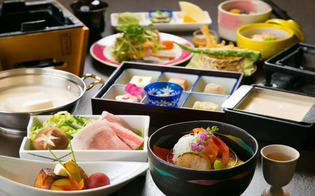 Tofukaiseki Sarugakyo Hotel