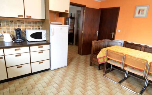 Cozy Holiday Home With Sauna In Stavelot